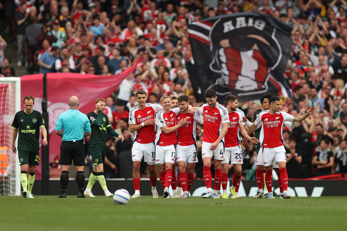 佩7：加斯佩里尼让我们有很大提升，罗马排在意甲第1不是偶然（佩7：加斯佩里尼令球队成长明显，罗马领跑意甲并非巧合）