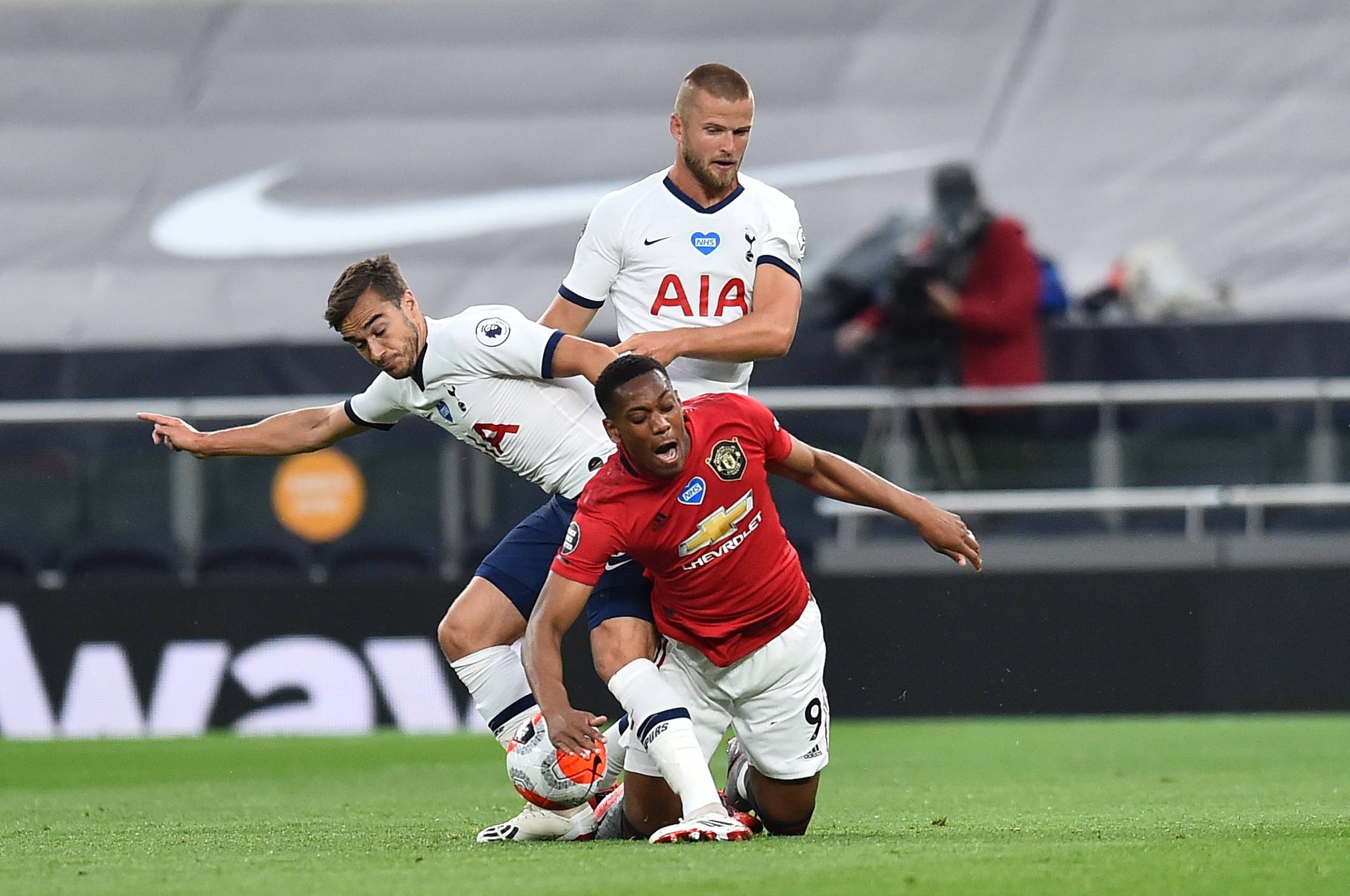 美记：班凯罗缺阵期间，魔术在小瓦&贝恩带领下打出强队风范（美记：班凯罗缺阵之际，小瓦与贝恩率领魔术展现强队气质）